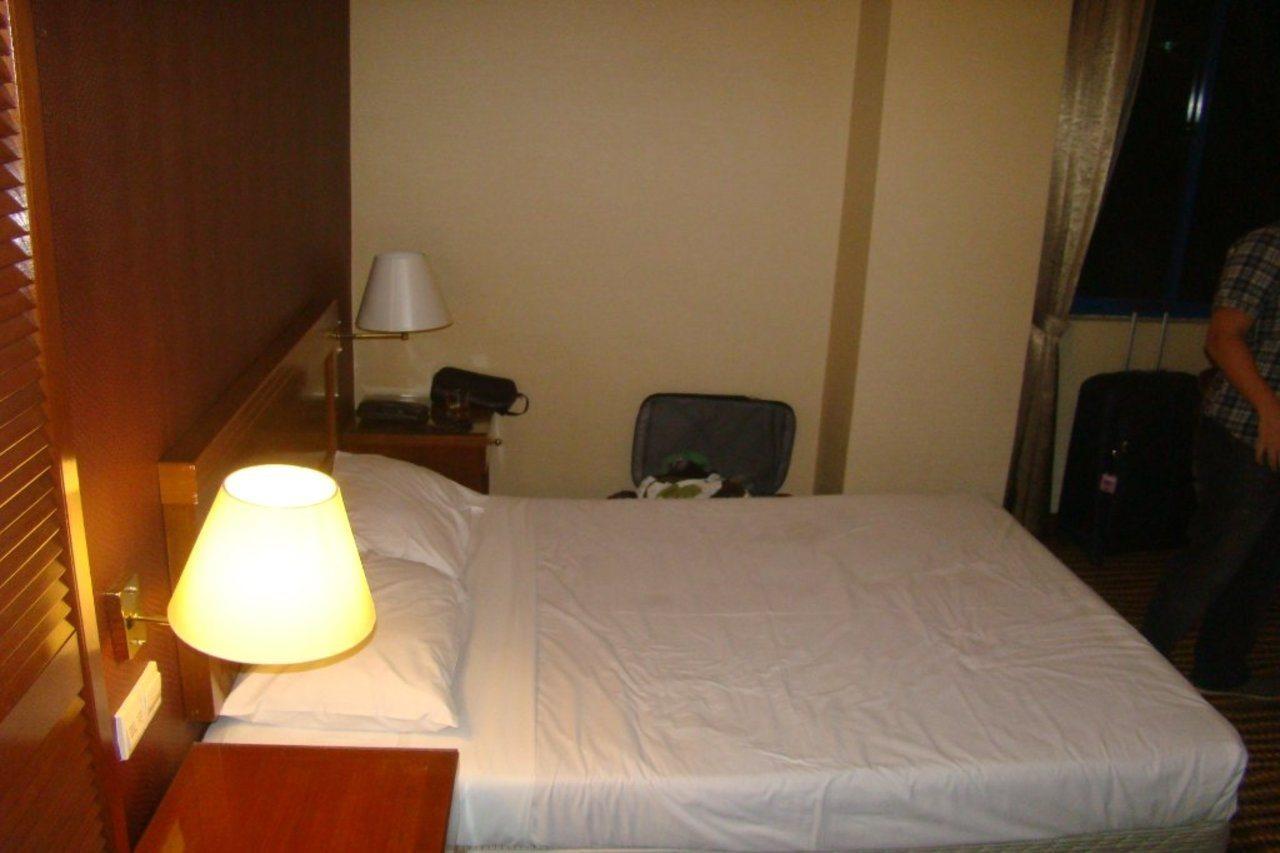 Oxford Hotel Szingapúr Kültér fotó